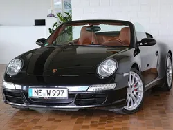 Basaltschwarz Gebraucht 2006 Porsche 911 Carrera 4S Cabriolet Cabrio | 44.890 € (Guter Preis)