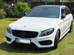 Weiß Gebraucht 2018 Mercedes C220 AMG line Kombi | 21.999 € (Fairer Preis)