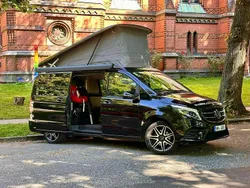 Schwarz Gebraucht 2019 Mercedes V250 Marco Polo Van / Kleinbus | 69.900 €