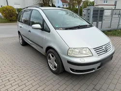 Silber Gebraucht 2002 VW Sharan Van / Kleinbus | 950 € (Superpreis)