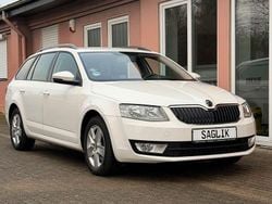 Weiß Gebraucht 2013 Skoda Octavia Ambition Kombi | 6.950 € (Fairer Preis)