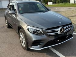 Grau Gebraucht 2016 Mercedes GLC250 AMG line SUV | 20.699 € (Guter Preis)