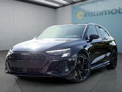 Schwarz Neu 2025 Audi RS3 Kleinwagen | 81.699 €