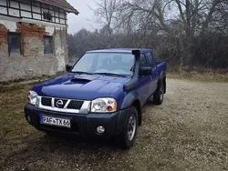 Blau Gebraucht 2005 Nissan Navara Abholung | 7.099 € (Etwas zu teuer)