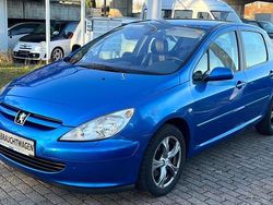 Blau Gebraucht 2002 Peugeot 307 Premium Limousine | 2.299 € (Fairer Preis)