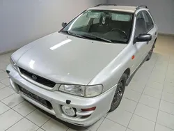 Silber Gebraucht 1999 Subaru Legacy Kombi | 700 € (Guter Preis)