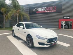 Weiß Gebraucht 2018 Maserati Ghibli Limousine | 40.990 €