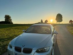 Silber Gebraucht 2006 BMW 325 Coupé | 12.490 €