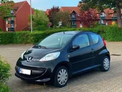 Gebraucht 2008 Peugeot 107 Urban Move Kleinwagen | 4.900 €