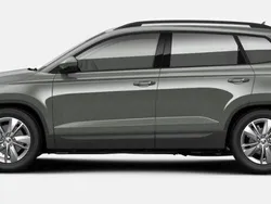 Stahlgrau Neu 2025 Skoda Karoq SUV | 33.990 € (Etwas zu teuer)