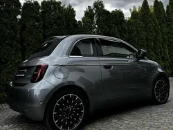 Grau Gebraucht 2022 Fiat 500e La Prima Cabrio | 24.500 € (Fairer Preis)