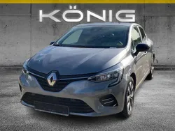 Grau Gebraucht 2023 Renault Clio V Evolution Limousine | 12.897 € (Guter Preis)