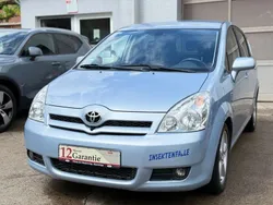 Blau Gebraucht 2006 Toyota Corolla Verso Executive Van / Kleinbus | 3.699 € (Fairer Preis)