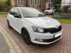 Weiß Gebraucht 2015 Skoda Fabia Kleinwagen | 4.190 € (Guter Preis)