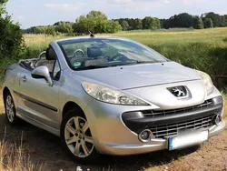Silber Gebraucht 2008 Peugeot 207 CC Cabrio | 5.250 € (Fairer Preis)