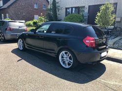 Schwarz Gebraucht 2008 BMW 118 Kleinwagen | 3.200 € (Fairer Preis)