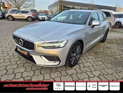Silber Gebraucht 2020 Volvo V60 Inscription Kombi | 26.490 € (Guter Preis)