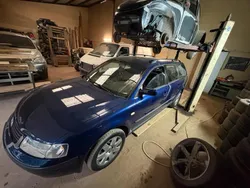 Blau Gebraucht 1999 VW Passat Kombi | 1.700 € (Teuer)