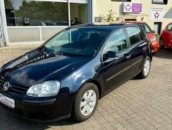 Blau Gebraucht 2006 VW Golf V Trendline Kleinwagen | 4.950 € (Etwas zu teuer)