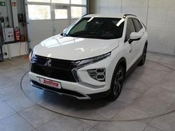 Weiß Gebraucht 2022 Mitsubishi Eclipse Cross Plus SUV | 21.900 € (Guter Preis)