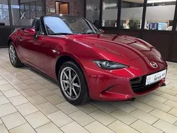 Magmarotmetallic Gebraucht 2025 Mazda MX5 Exclusive-Line Cabrio | 33.990 € (Teuer)