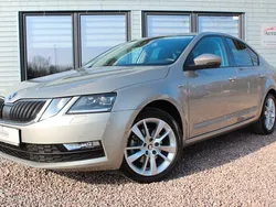 Beige Gebraucht 2017 Skoda Octavia Drive Limousine | 15.980 € (Etwas zu teuer)
