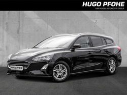 Obsidian schwarz metallic Gebraucht 2021 Ford Focus Cool & Connect Limousine | 21.950 € (Fairer Preis)