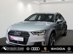 Florettsilber metallic Gebraucht 2019 Audi A3 Sport Limousine | 20.850 € (Guter Preis)