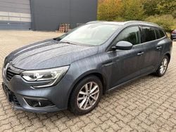 Grau Gebraucht 2017 Renault Mégane IV Experience Limousine | 7.400 € (Fairer Preis)