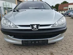 Silber Gebraucht 2004 Peugeot 206 Filou Limousine | 1.699 € (Fairer Preis)