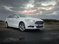 Weiß Gebraucht 2017 Ford Mondeo Business Edition Limousine | 12.500 € (Etwas zu teuer)