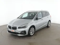 Grau Gebraucht 2018 BMW 220 Gran Tourer Luxury Line Van / Kleinbus | 21.510 € (Fairer Preis)