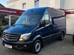 Blau Gebraucht 2018 Mercedes Sprinter Van | 15.999 € (Fairer Preis)