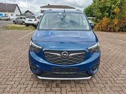 Blau Gebraucht 2021 Opel Combo Life XL Van / Kleinbus | 15.890 €