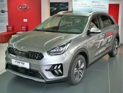 Stahlgrau metallic Gebraucht 2020 Kia Niro Spirit SUV | 20.500 € (Fairer Preis)