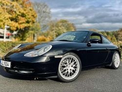 Schwarz Gebraucht 2000 Porsche 911 Carrera Coupé | 26.996 € (Fairer Preis)