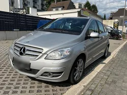 Silber Gebraucht 2010 Mercedes B200 Van / Kleinbus | 3.500 € (Guter Preis)
