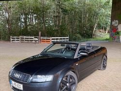 Schwarz Gebraucht 2002 Audi A4 Cabriolet Sport Cabrio | 7.290 €