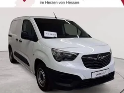 Jade weiß Gebraucht 2021 Opel Combo Selection Van / Kleinbus | 8.190 € (Superpreis)