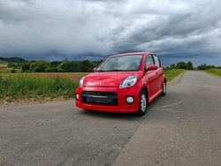 Rot Gebraucht 2009 Daihatsu Sirion Kleinwagen | 2.990 € (Guter Preis)