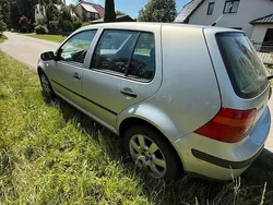 Silber Gebraucht 1998 VW Golf IV Kleinwagen | 1.100 € (Guter Preis)