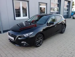 Schwarz Gebraucht 2016 Mazda 3 Nakama Limousine | 13.990 € (Fairer Preis)