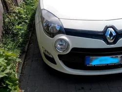 Weiß Gebraucht 2012 Renault Twingo Kleinwagen | 2.450 €