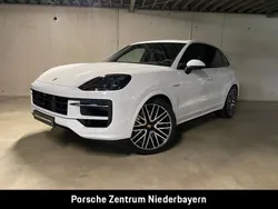 Carraraweissmetallic Neu 2024 Porsche Cayenne SUV | 138.860 € (Superpreis)