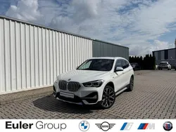 Weiss Gebraucht 2022 BMW X1 Sport Line SUV | 29.977 € (Fairer Preis)