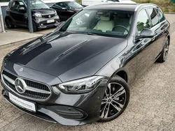 Grau Gebraucht 2024 Mercedes C300e Limousine | 44.999 € (Fairer Preis)