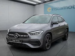 Grau Gebraucht 2023 Mercedes GLA250 SUV | 40.799 € (Fairer Preis)