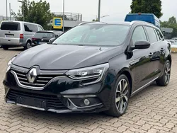Schwarz Gebraucht 2020 Renault Mégane GrandTour Bose Edition Kombi | 16.900 € (Guter Preis)