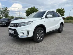 Weiß Gebraucht 2024 Suzuki Vitara Comfort SUV | 19.980 € (Guter Preis)