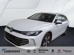 Oryxweiß perlmutteffekt Gebraucht 2025 VW Passat Kombi | 35.829 € (Superpreis)